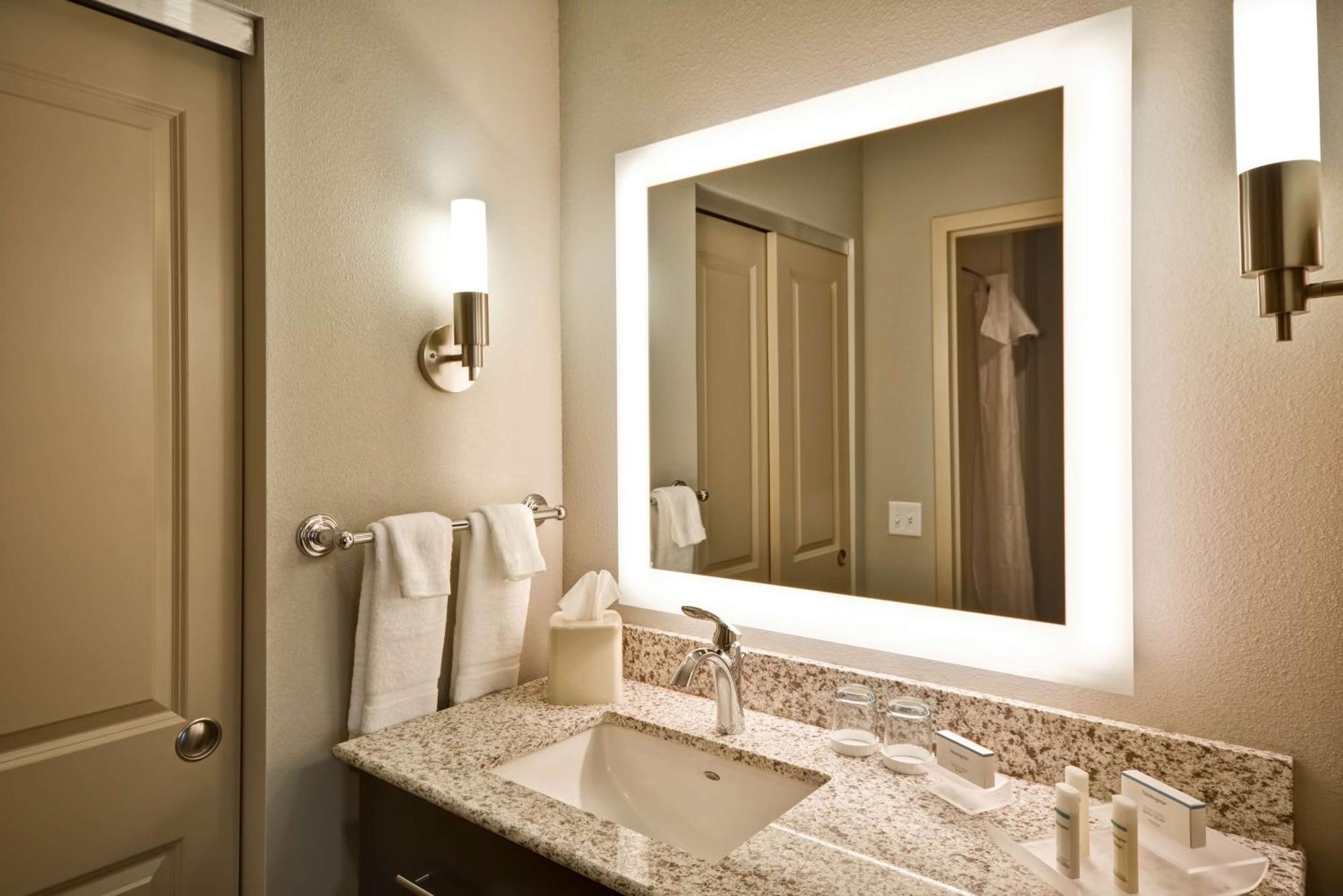 Homewood Suites By Hilton Phoenix Tempe Asu Area Eksteriør billede